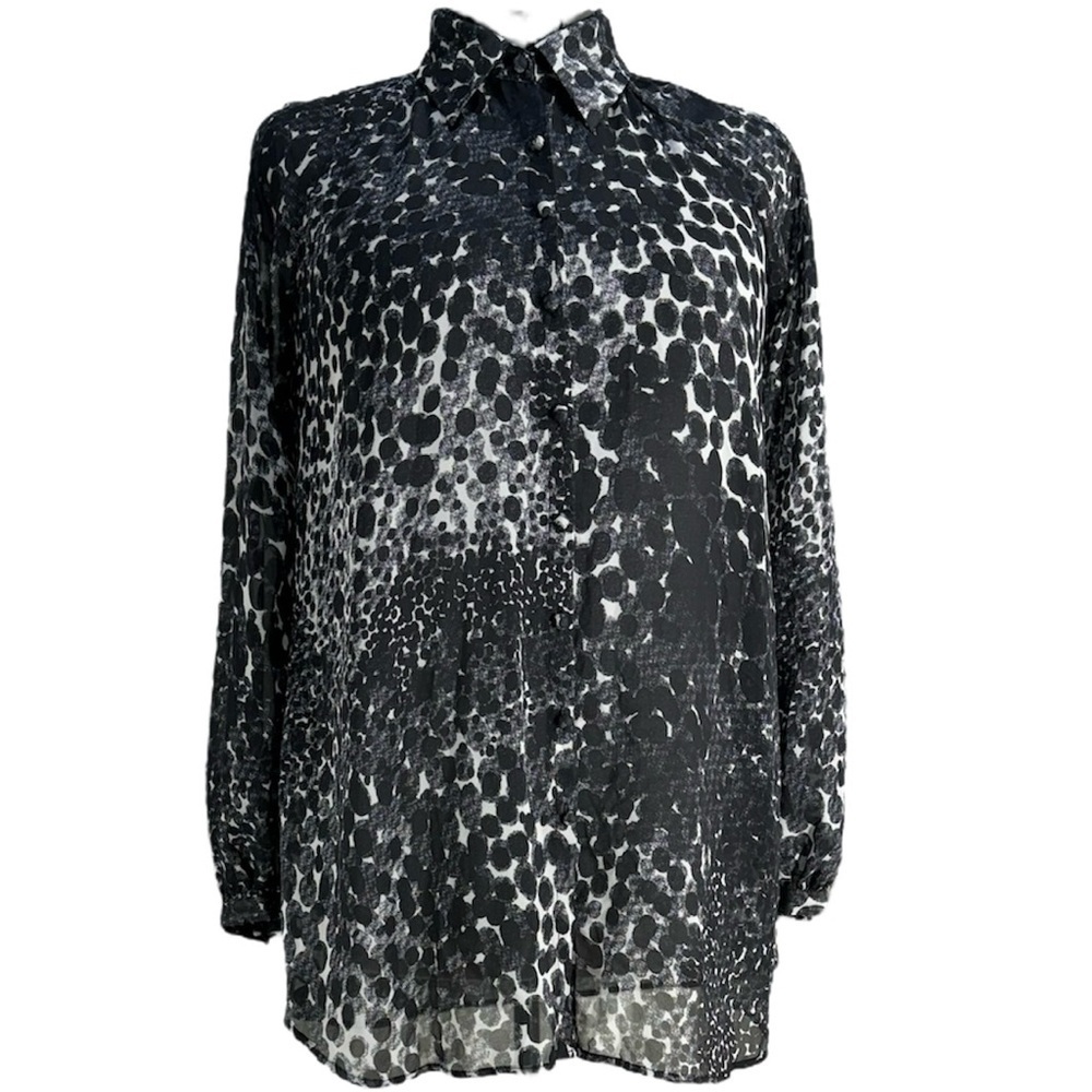Cabi Lightweight Long Sleeve Blouse